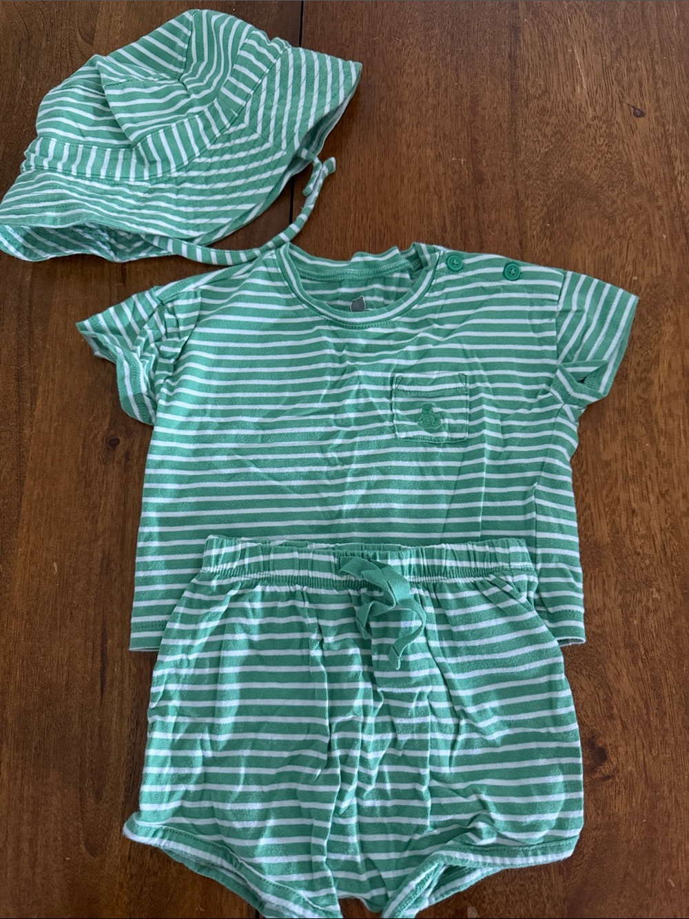 Baby Gap Green and White Striped Kids Matching Set with Hat